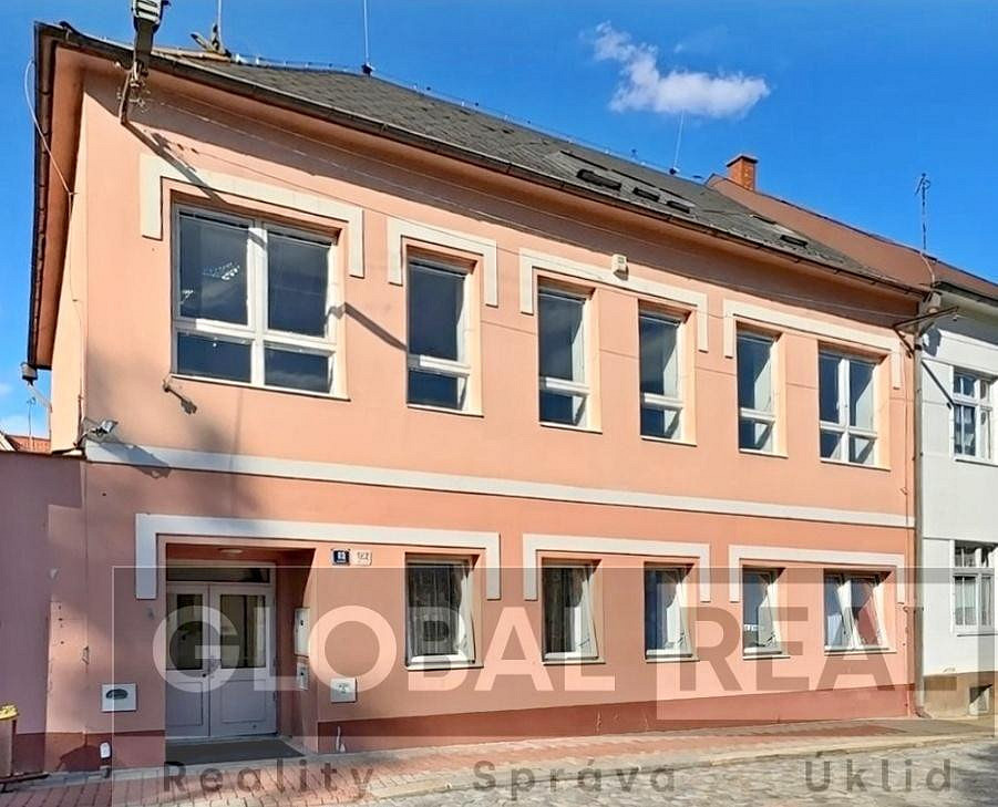Prodej kanceláře 401 m²