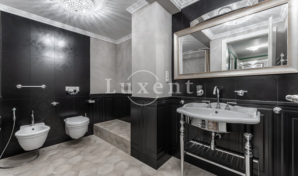 Prodej bytu 4+kk 162 m², Karlovy Vary – náhled fotky 5