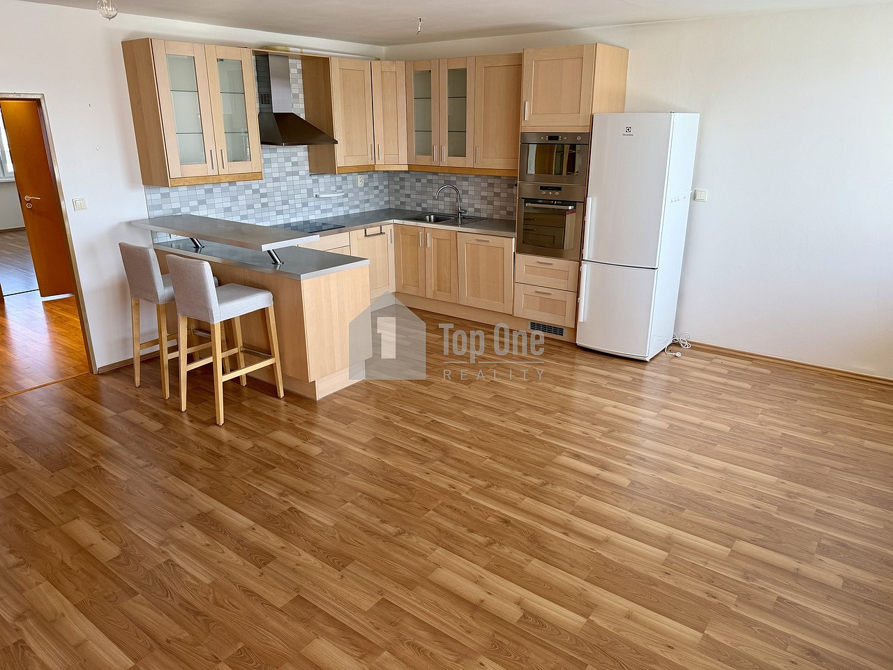 Pronájem bytu 3+kk 84 m² – fotografie 3