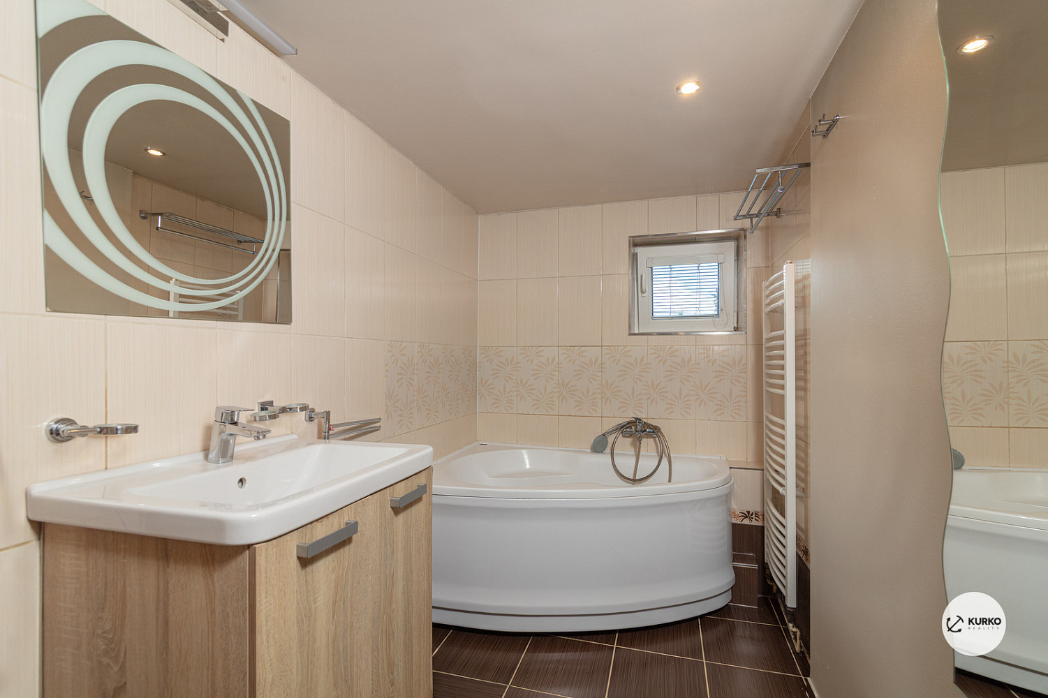 Prodej domu 110 m² s pozemkem 1 198 m² — photo 4