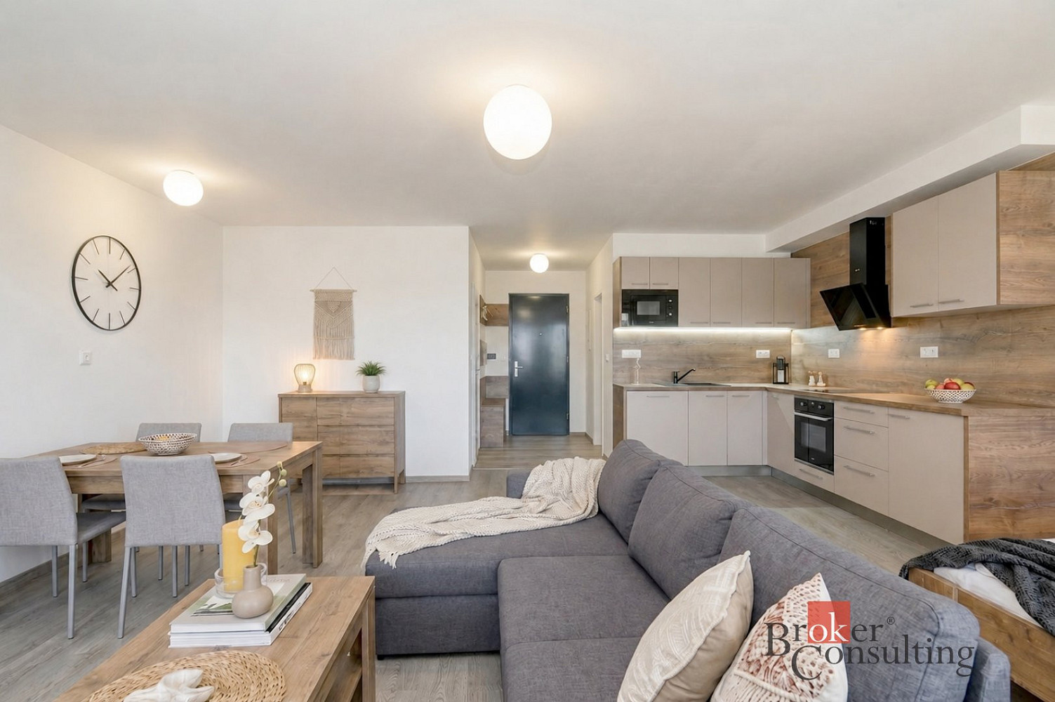 Prodej bytu 1+kk 49 m² – fotografie 2