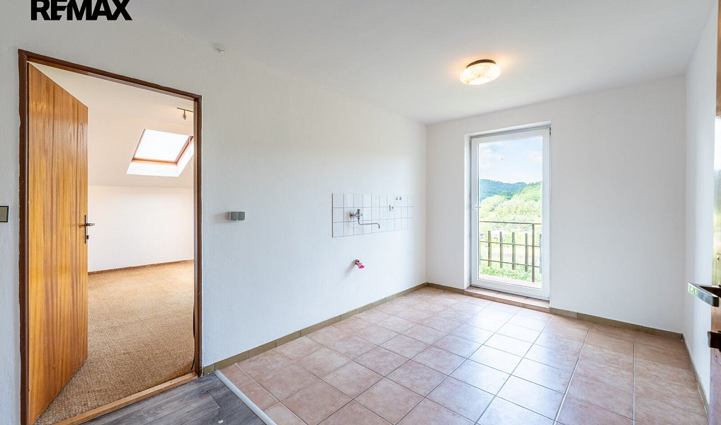 Prodej domu 408 m² s pozemkem 843 m², Pozlovice – náhled fotky 17