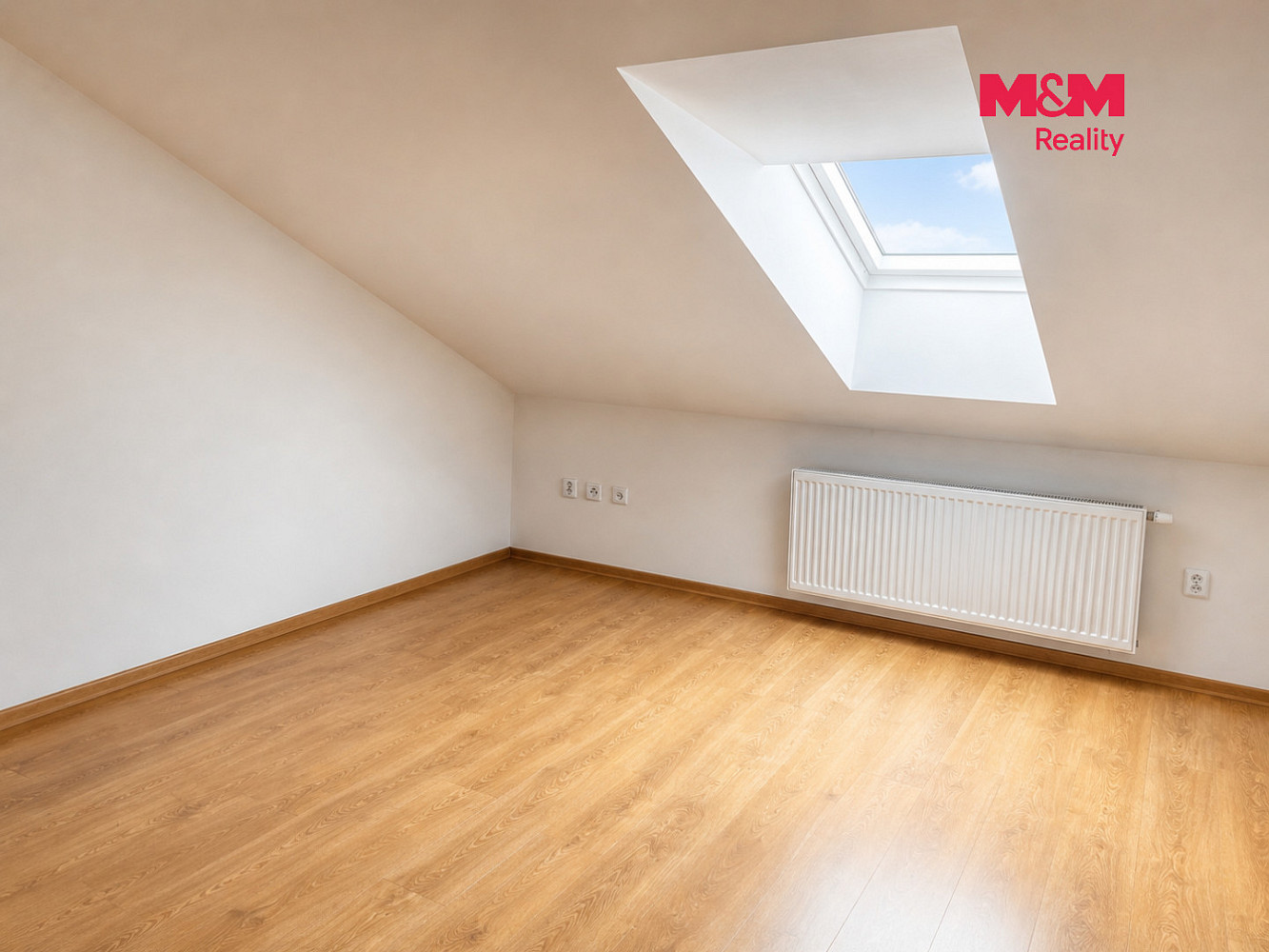 Pronájem bytu 2+kk 53 m² – fotografie 3