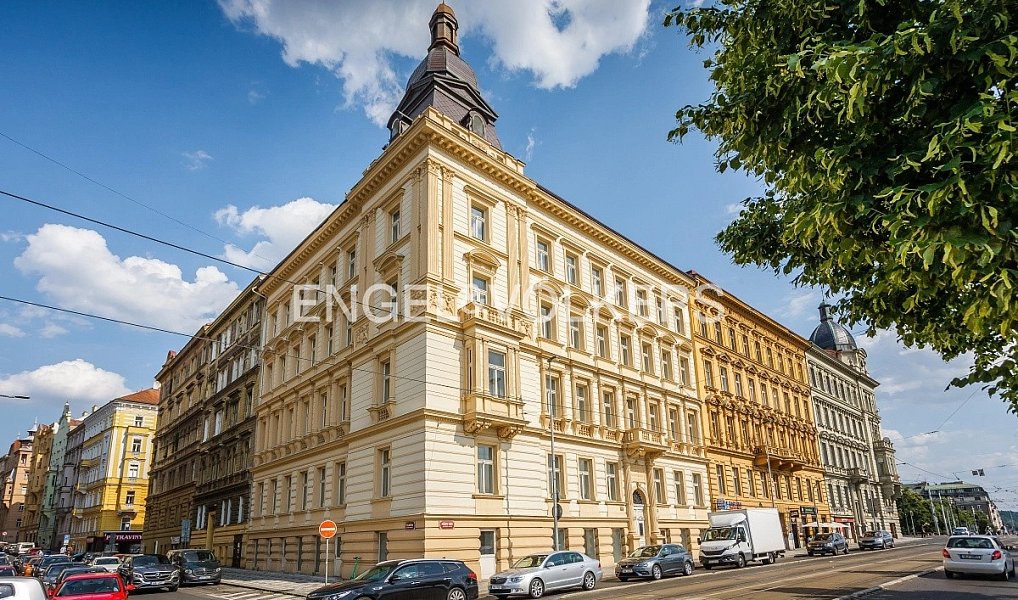 Pronájem komerčního prostoru, 335 m², Nové Město - Praha 2, Praha