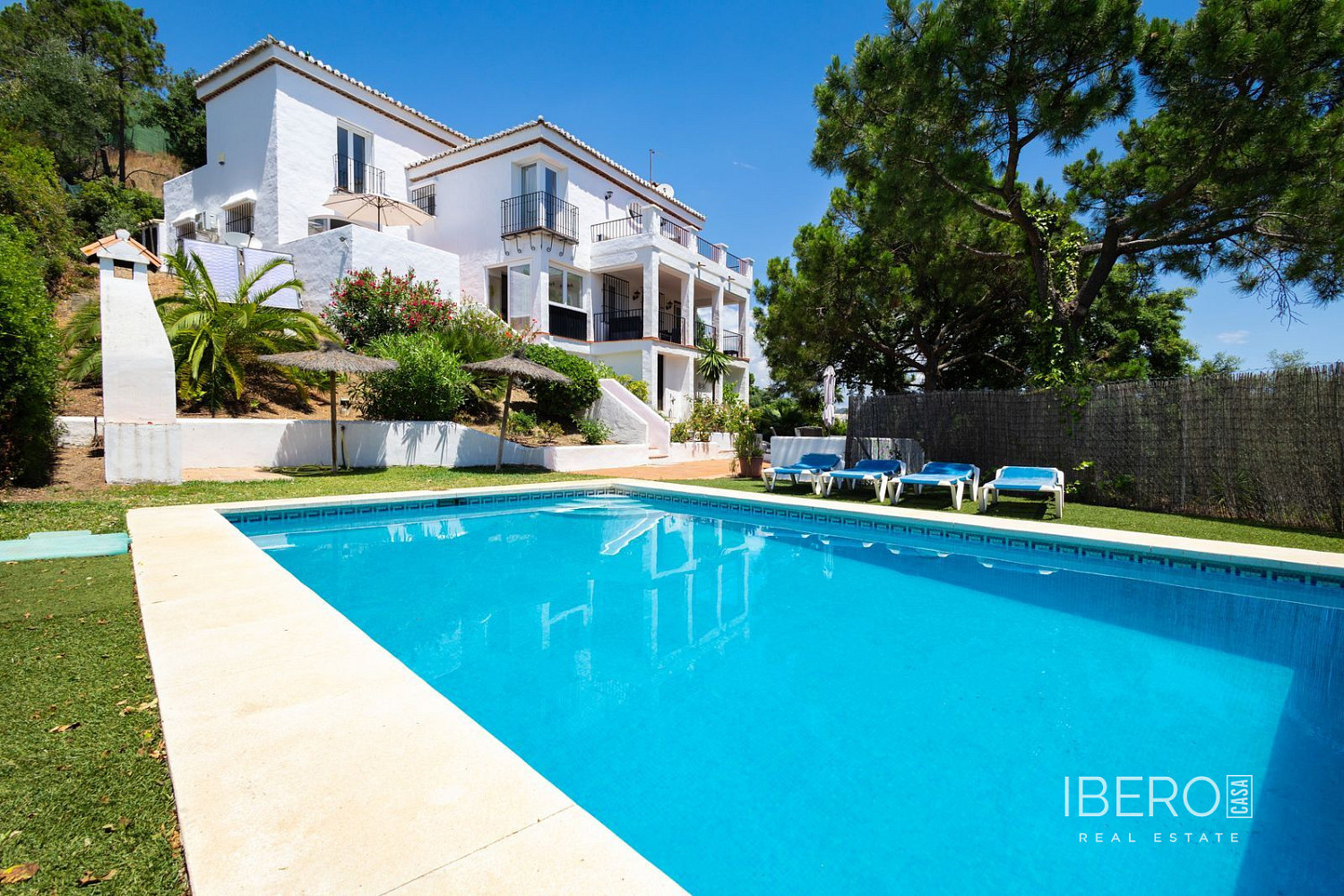 4+kk House in Estepona, Barriada Islas Canarias - View 2