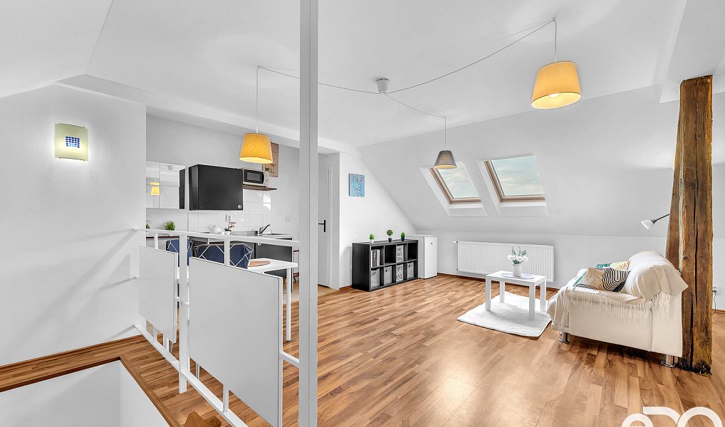 Prodej komerčního objektu (jiného typu) 220 m², Jičín – náhled fotky 12