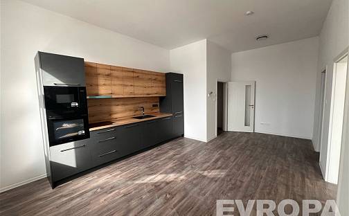 Pronájem bytu 2+kk 43 m², Havlíčkovo náměstí, Žirovnice, okres Pelhřimov