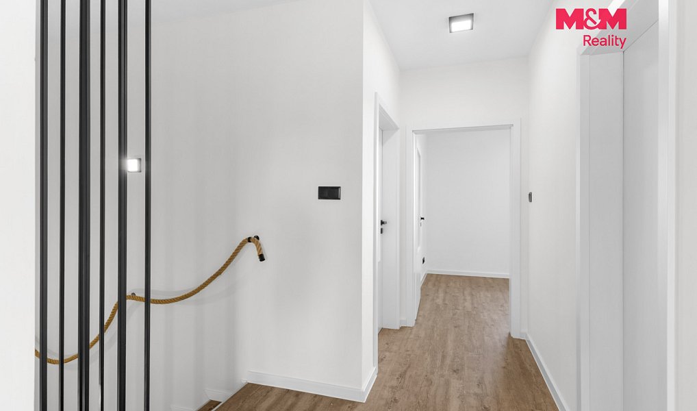 Prodej domu 156 m² s pozemkem 593 m², Unhošť – náhled fotky 13