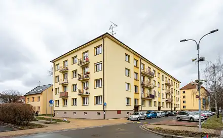 Prodej bytu 3+1 73 m², Benešovo náměstí, Pardubice - Zelené Předměstí