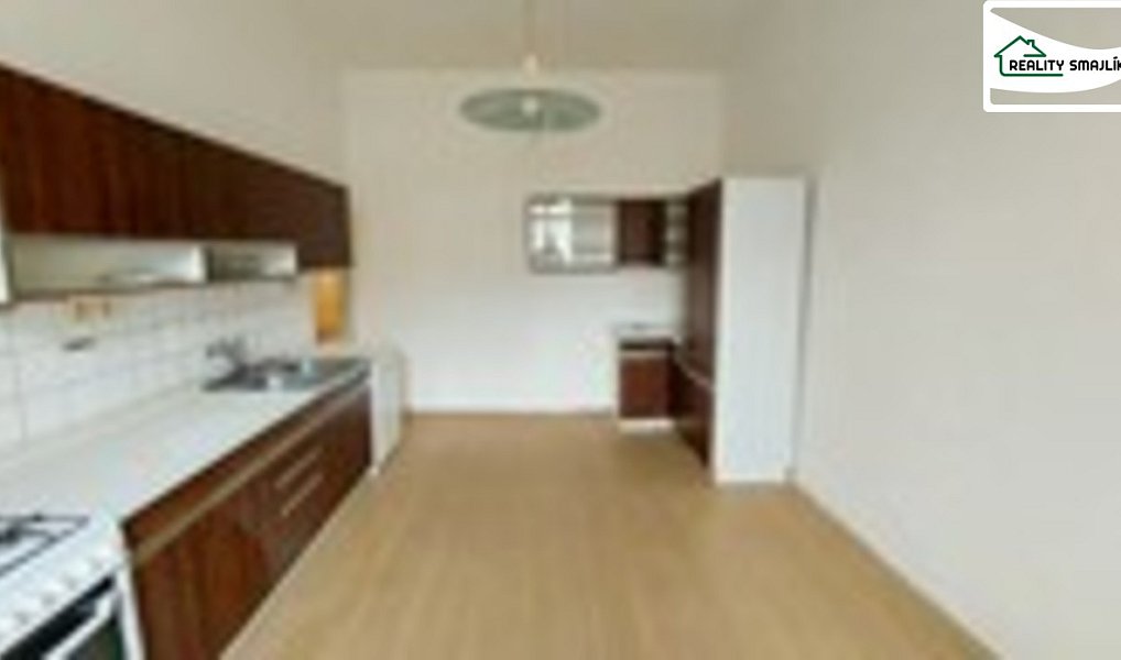 Pronájem bytu 3+1 133 m², Cheb – náhled fotky 9