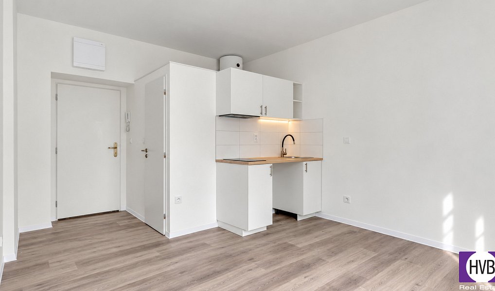 Prodej bytu 1+kk 19 m², Praha – náhled fotky 4