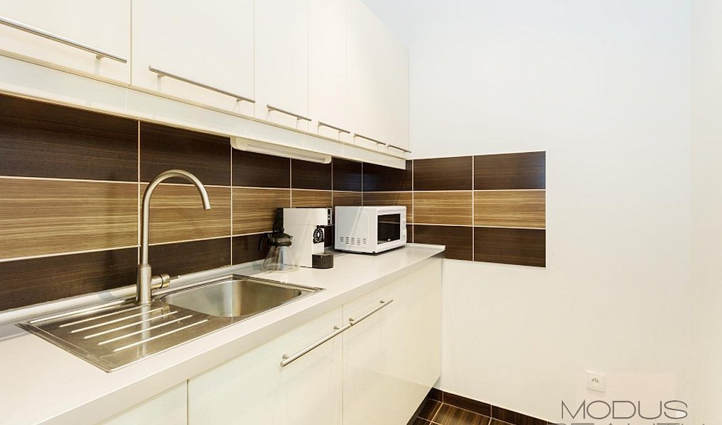 Pronájem kanceláře 38 m², Praha – náhled fotky 5