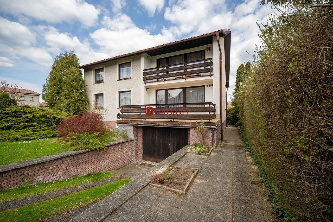 Prodej domu 300 m² s pozemkem 739 m²