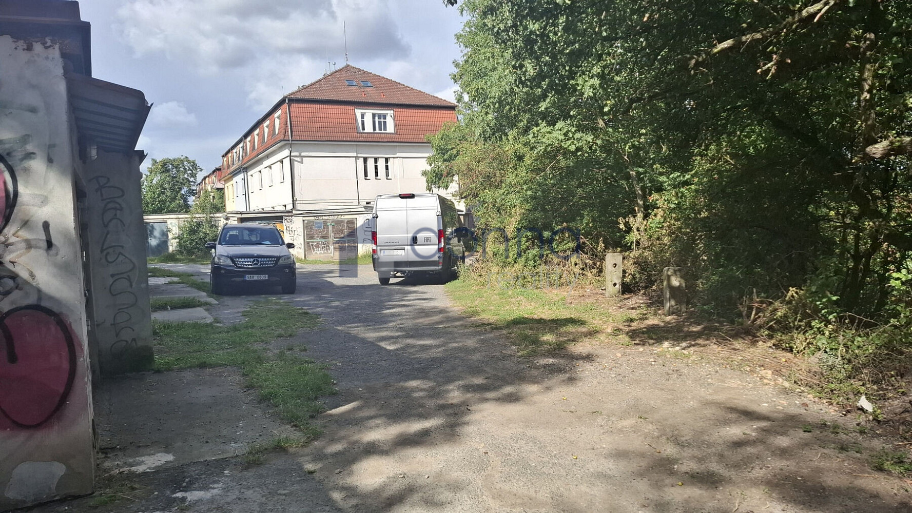 Samostatná garáž , 15m2, Praha - Záběhlice, Huťská/Zárybničná – fotografie 4