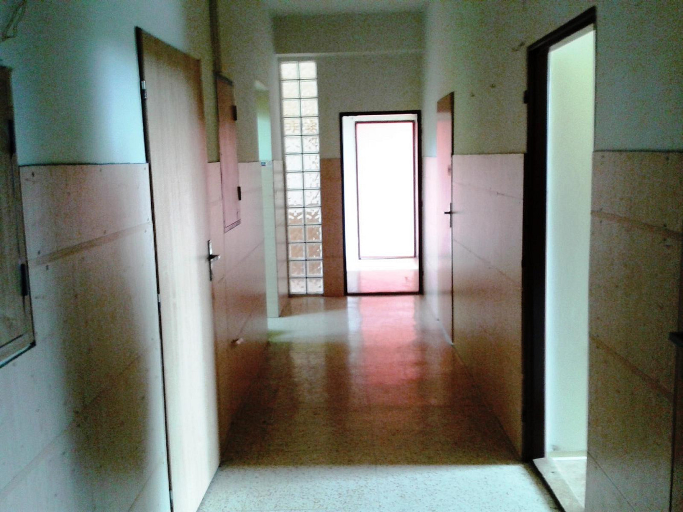 Prodej skladovacích prostor 1 900 m²