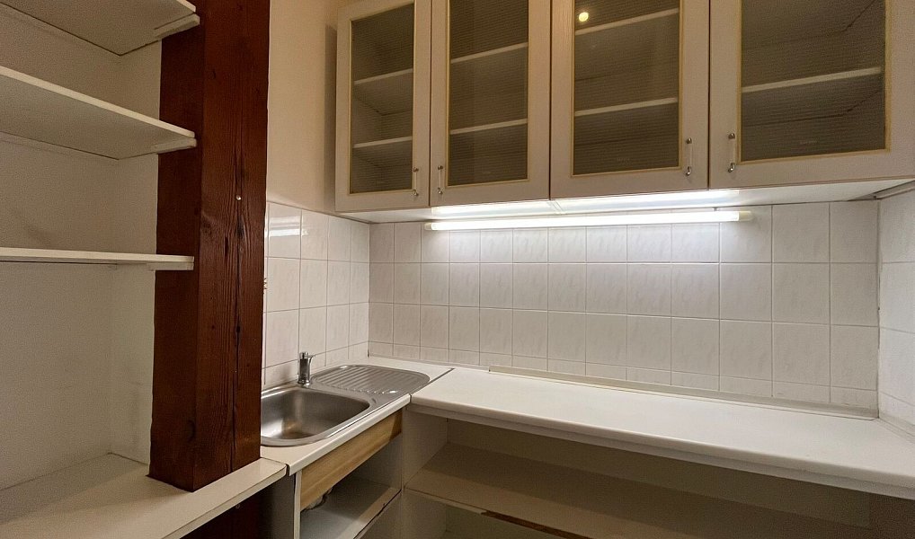 Pronájem kanceláře 110 m², Praha – náhled fotky 5