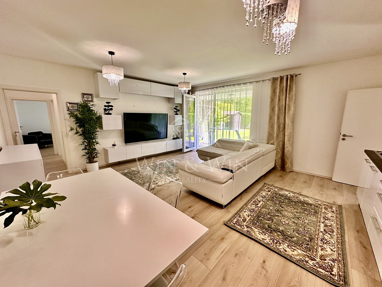 Prodej domu 204 m² s pozemkem 339 m² – fotografie 4