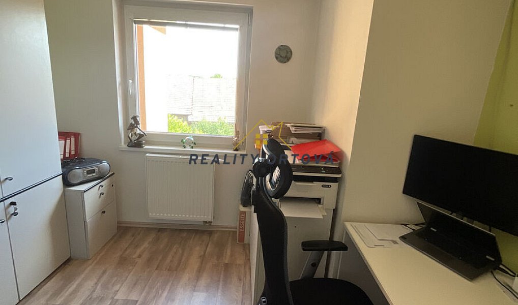 Prodej domu 166 m² s pozemkem 2 688 m², Třebnouševes – náhled fotky 36