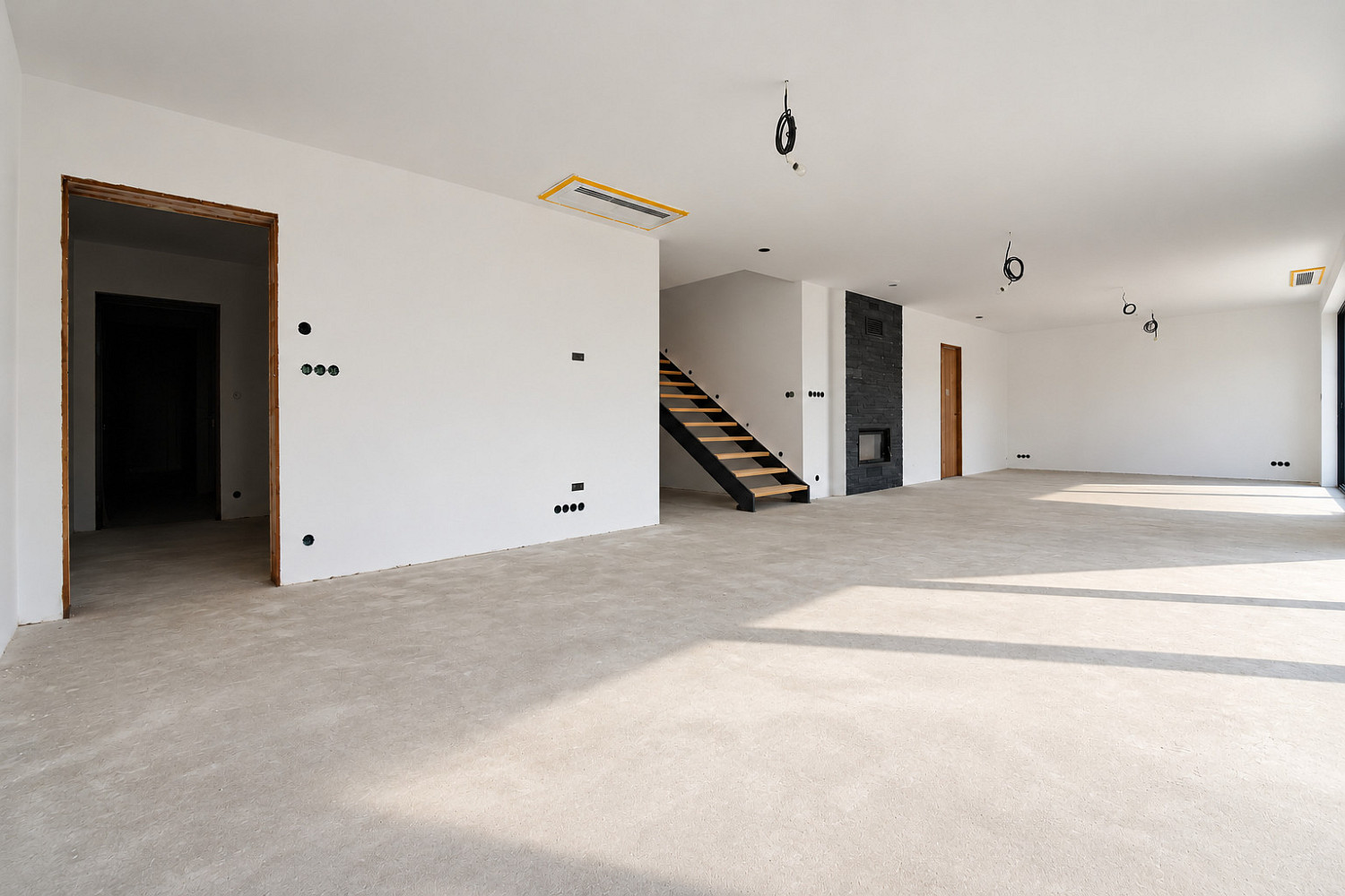 Prodej domu 293 m² s pozemkem 1 631 m² – fotografie 4