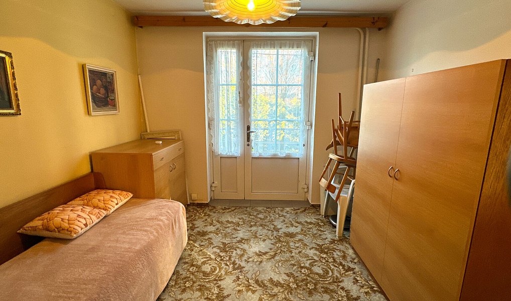 Prodej domu 350 m² s pozemkem 130 m², Halže – náhled fotky 10
