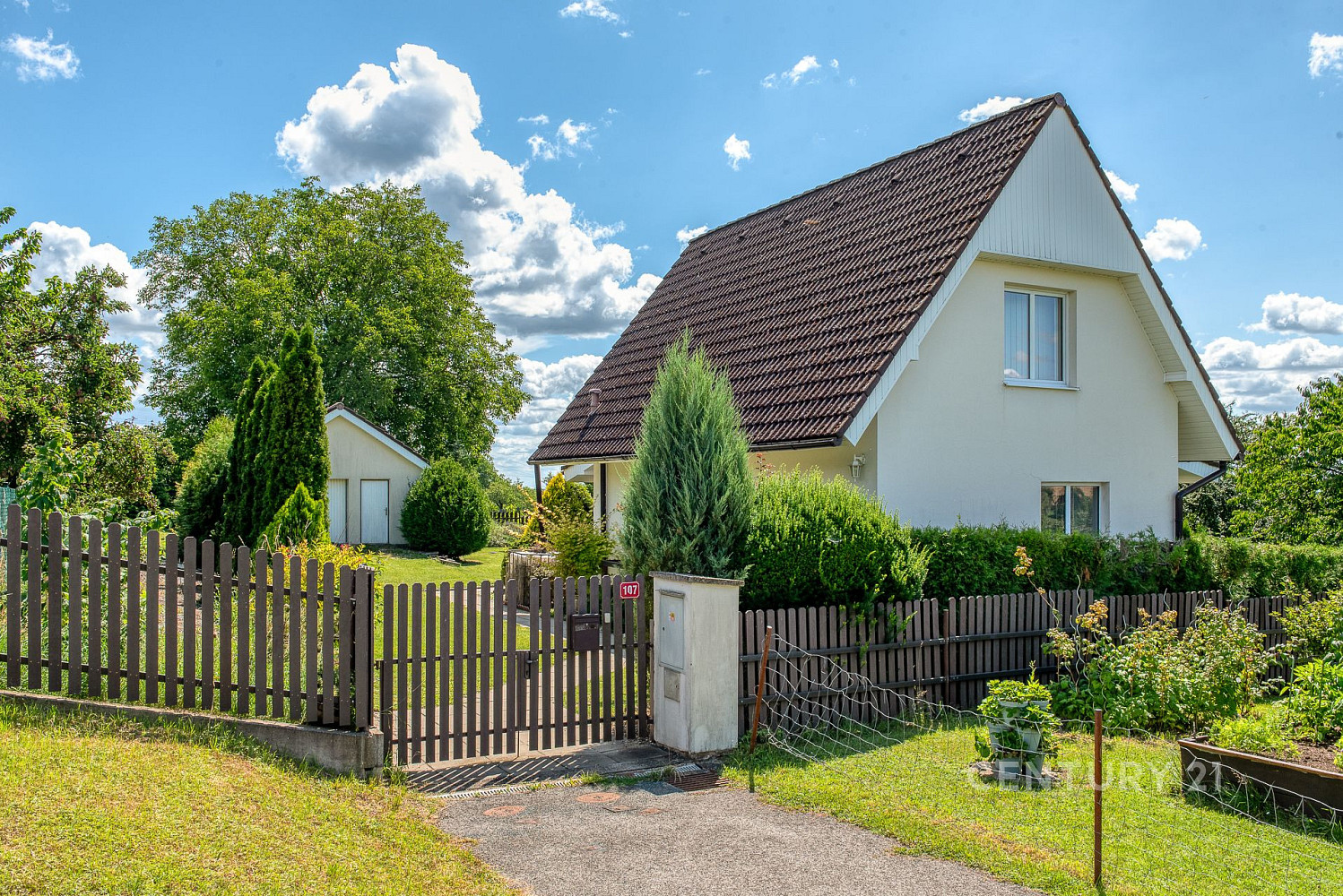 Prodej domu 139 m² s pozemkem 822 m² – fotografie 3