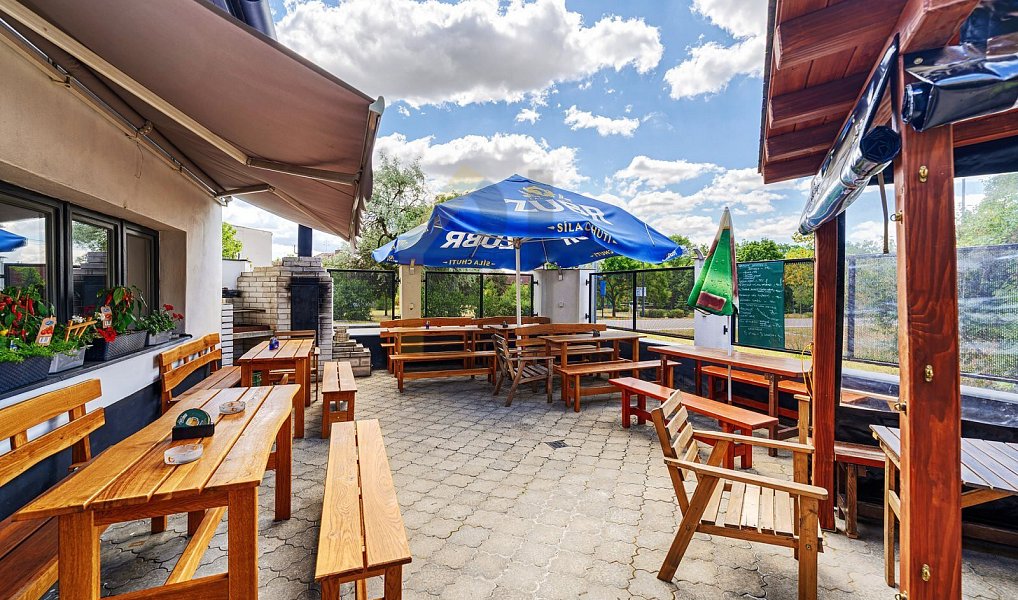 Prodej restaurace 299 m², Hodonín – náhled fotky 17