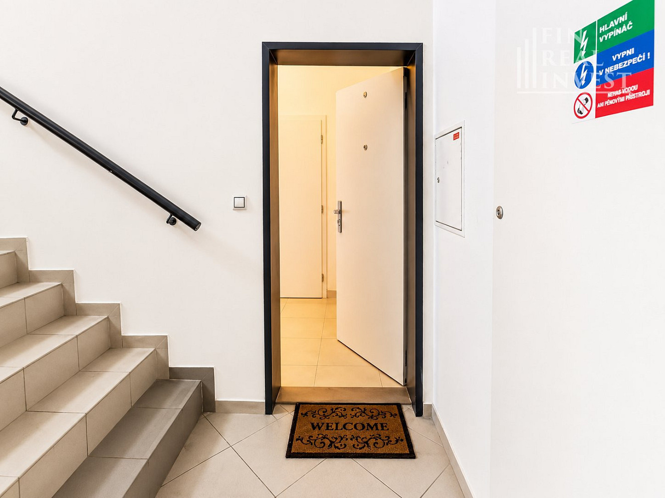 Prodej bytu 2+kk 52 m² — photo 2