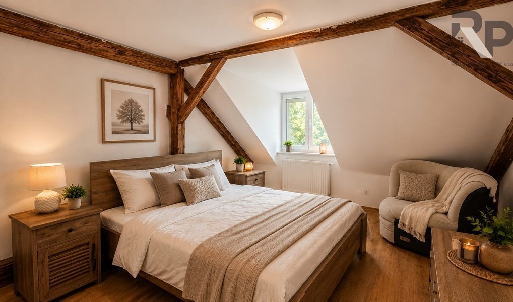 Prodej domu 319 m² s pozemkem 1 006 m², Dobronín – náhled fotky 18
