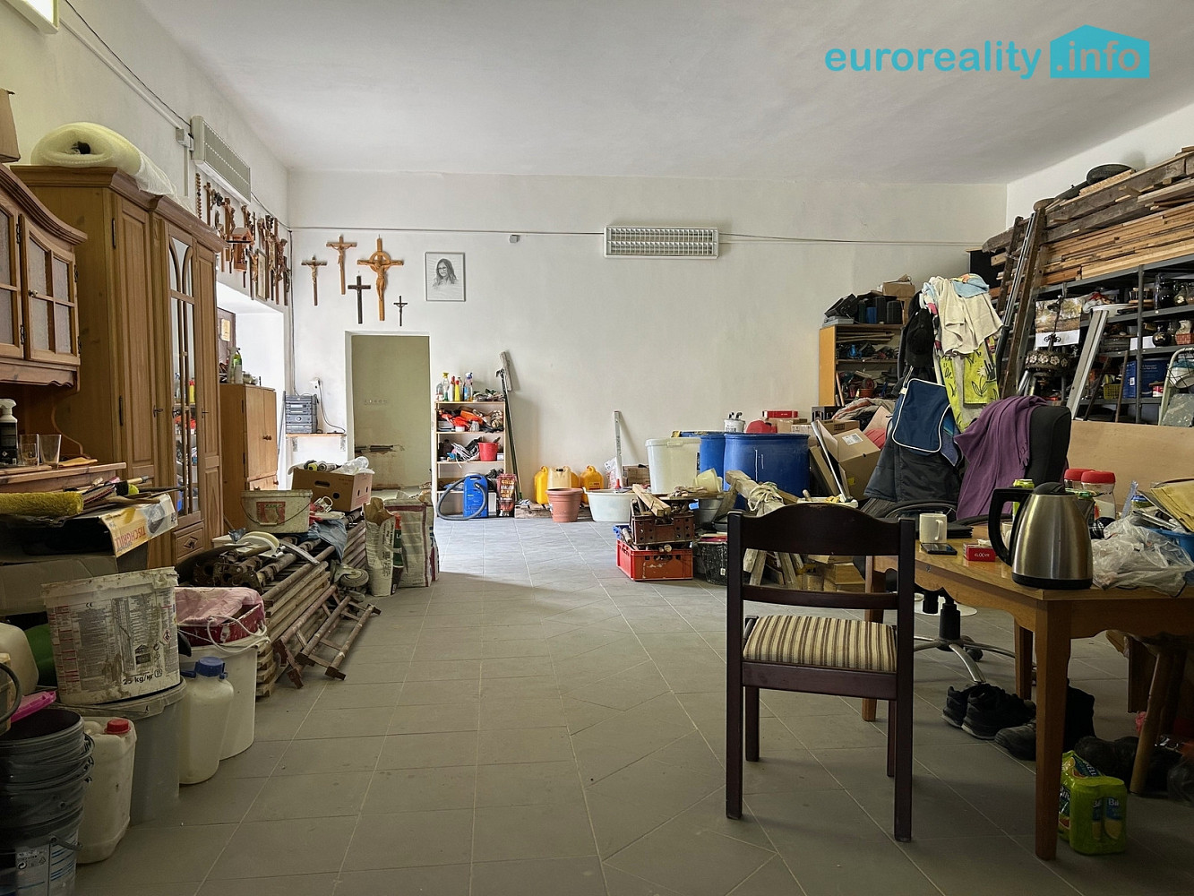 Prodej skladovacích prostor 300 m² – pohled 3