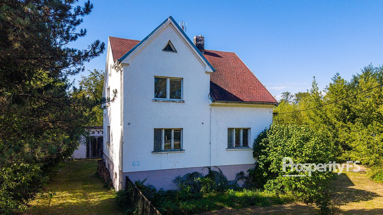 Prodej domu 267 m² s pozemkem 7 069 m²