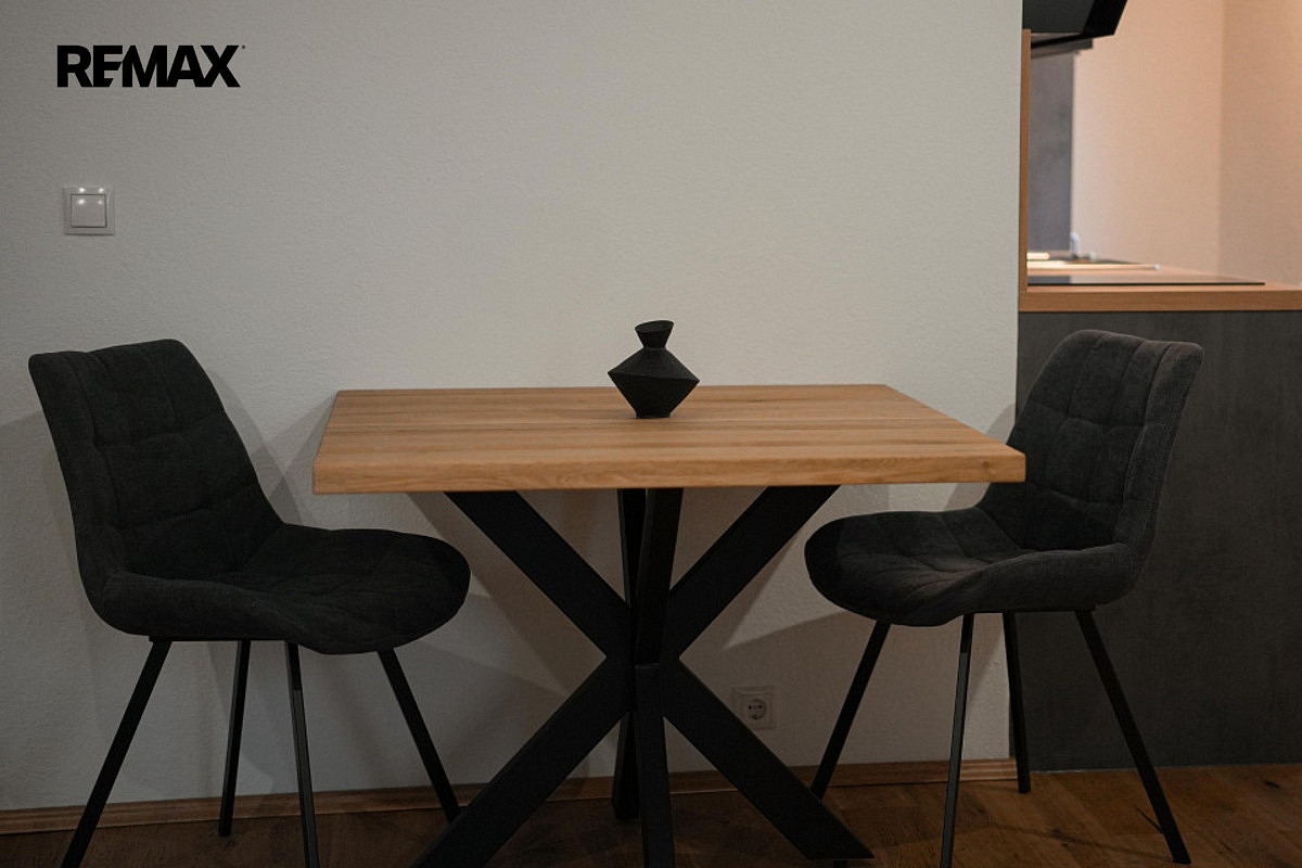 Prodej bytu 1+kk 35 m² — photo 3