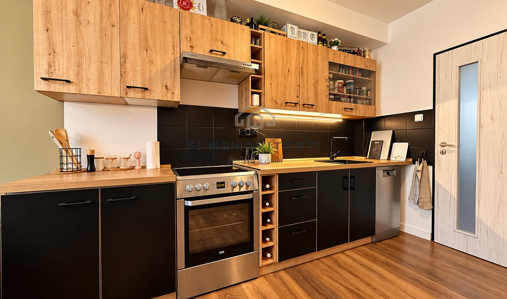 Prodej bytu 3+1 55 m², Železnice – náhled fotky 5