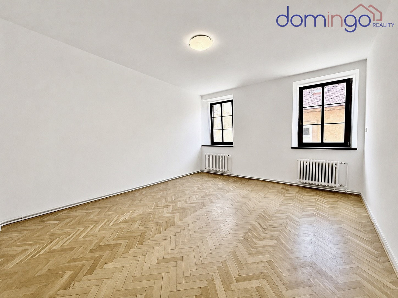 Pronájem bytu 1+1 54 m² – fotografie 2