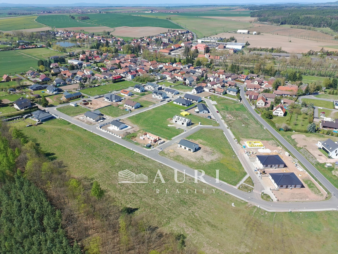 Prodej stavebního pozemku 2 642 m²