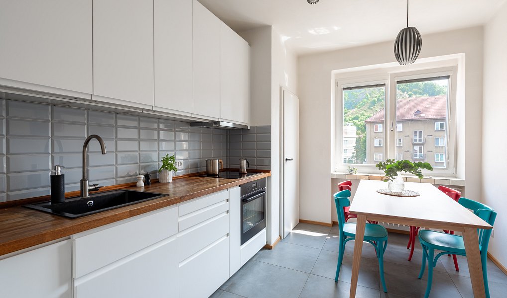 Prodej bytu 3+1 79 m², Praha – náhled fotky 2