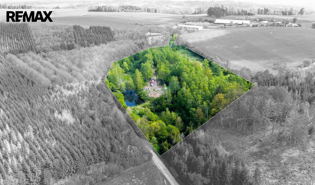 Prodej komerčního pozemku 28 310 m², Střítež – náhled fotky 2