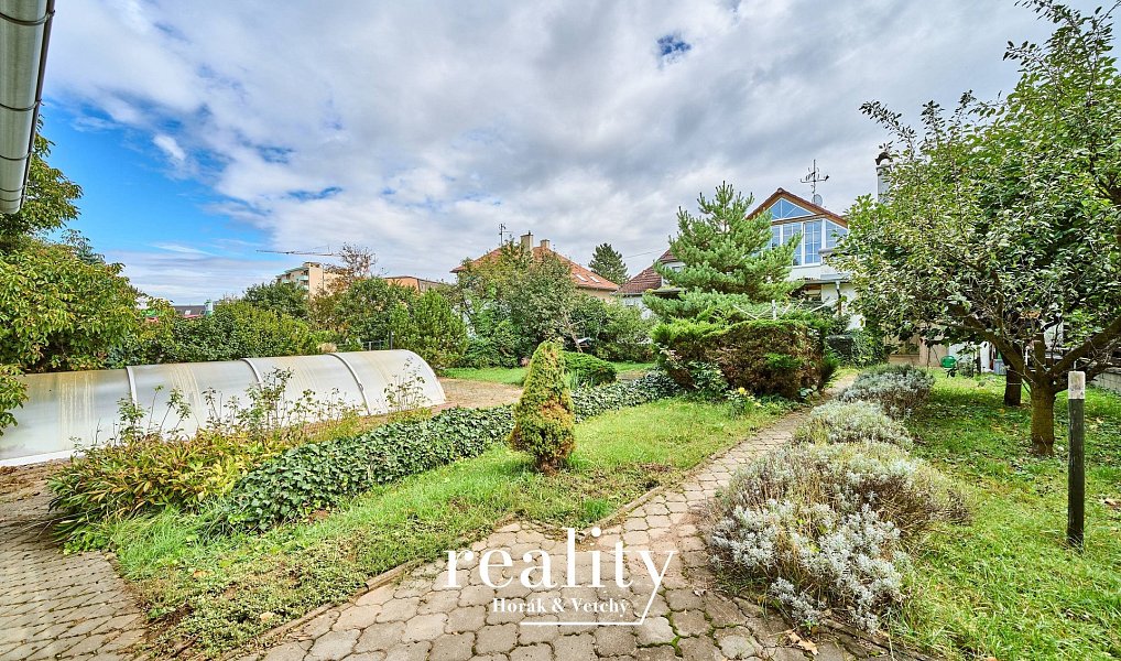 Prodej domu 210 m² s pozemkem 890 m², Znojmo – náhled fotky 30