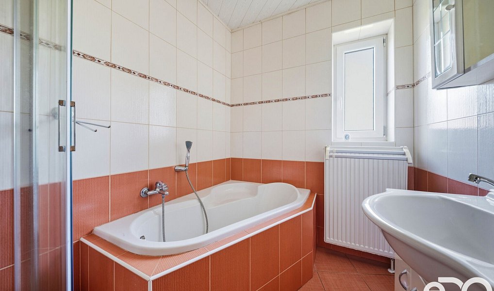 Prodej domu 177 m² s pozemkem 1 195 m², Přepeře – náhled fotky 11