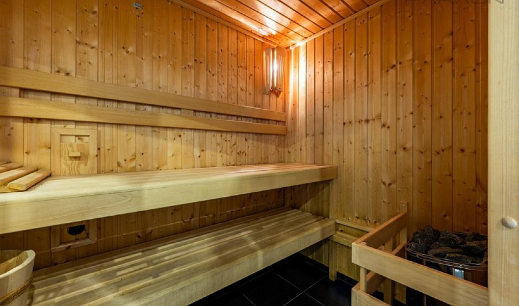 Prodej domu 454 m² s pozemkem 1 837 m², Dolní Břežany – náhled fotky 15
