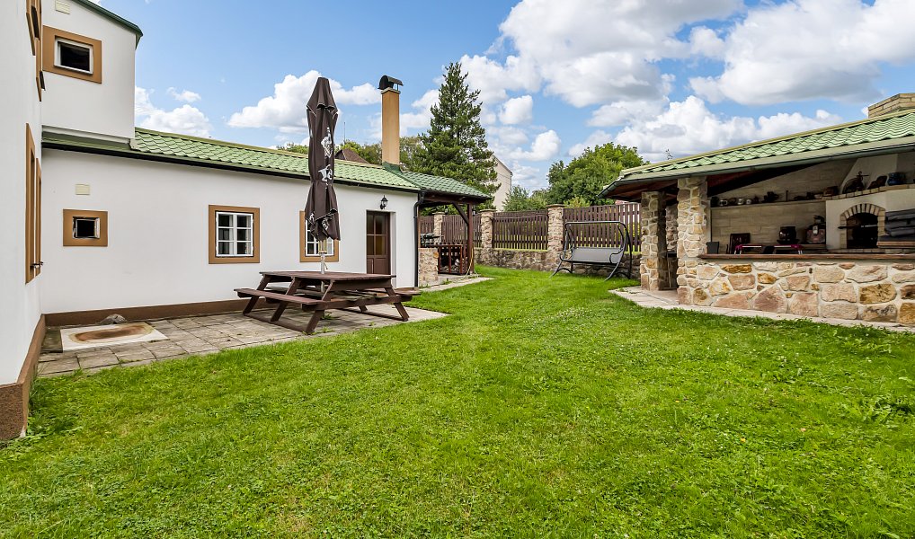 Prodej domu 264 m² s pozemkem 732 m², Nový Oldřichov – náhled fotky 4