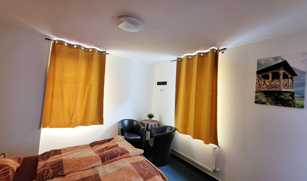 Prodej ubytovacího objektu 640 m², Jetřichovice – náhled fotky 25