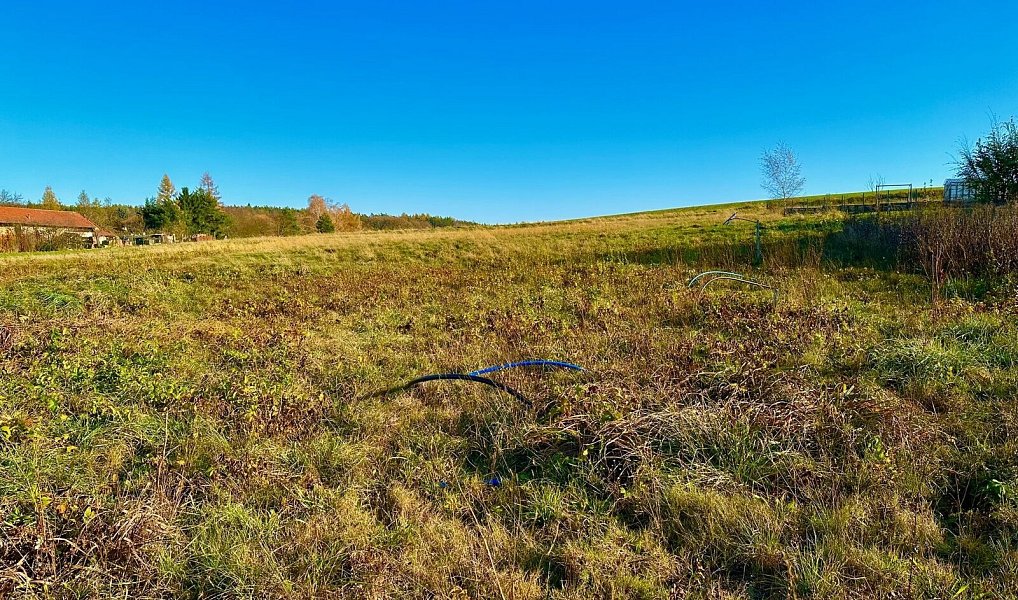 Prodej stavebního pozemku 1 111 m², Ostřetín – náhled fotky 8