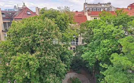 Pronájem bytu 1+kk 28 m², Jana Masaryka, Praha 2 - Vinohrady