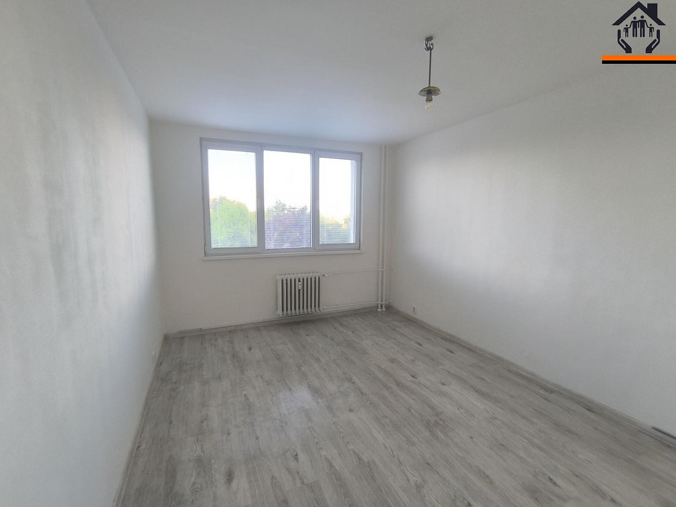 Pronájem bytu 2+1 54 m² – fotografie 3