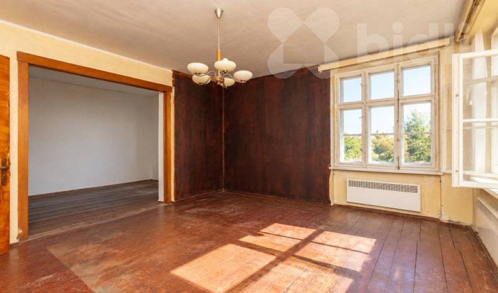 Prodej domu 220 m² s pozemkem 1 700 m², Oslavany – náhled fotky 19