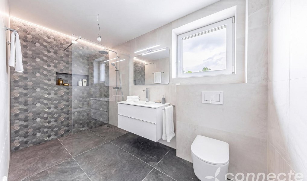 Prodej domu 161 m² s pozemkem 1 087 m², Velké Popovice – náhled fotky 3