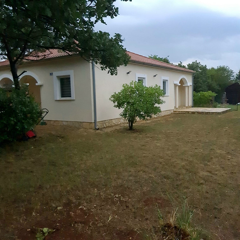 Prodej domu 150 m² s pozemkem 150 m²