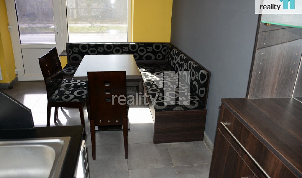 Prodej komerčního objektu (jiného typu) 34 m², Karlovy Vary – náhled fotky 3
