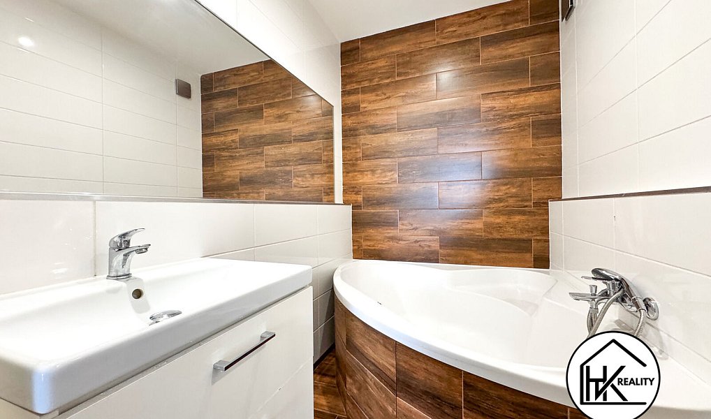Pronájem bytu 3+1 71 m², Teplice – náhled fotky 11