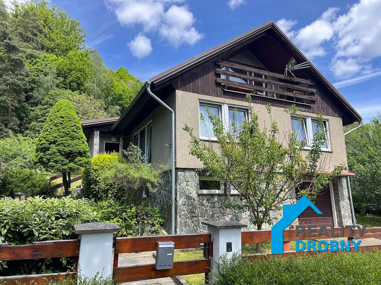 Prodej domu 105 m² s pozemkem 824 m²